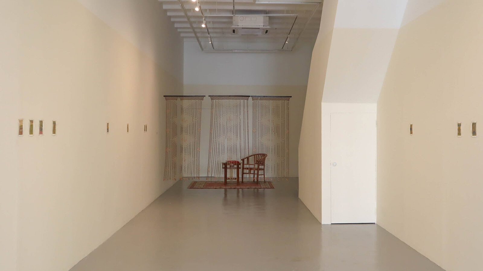 da lama dah_installation_cropped-3